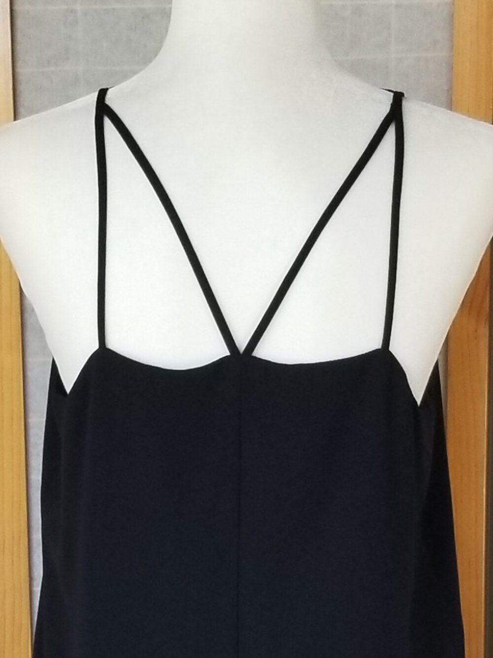 Express Barcelona Cami Tank Top Black Size Medium Strappy Flowing Fit - Picture 8 of 11